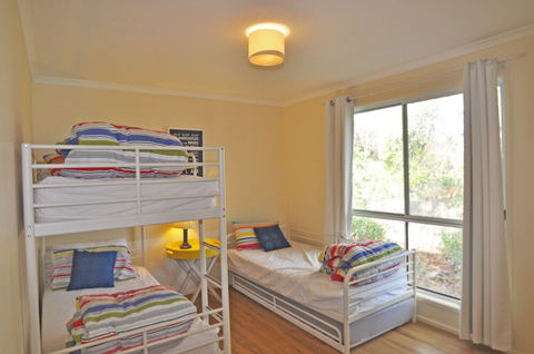 Bangalla Inlet Side - Accommodation Sydney 0