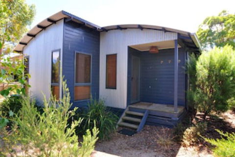 Beachcroft Inlet Side Close TO Town - Accommodation Sydney 0