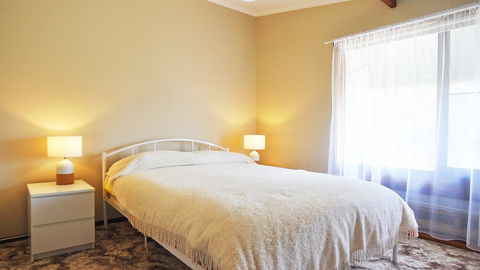 Getaway On Garden Free Wifi PET Friendly - Accommodation Sydney 2
