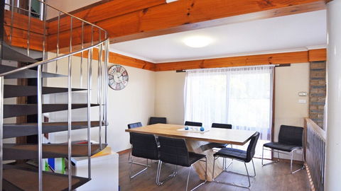 Getaway On Garden Free Wifi PET Friendly - Accommodation Sydney 3