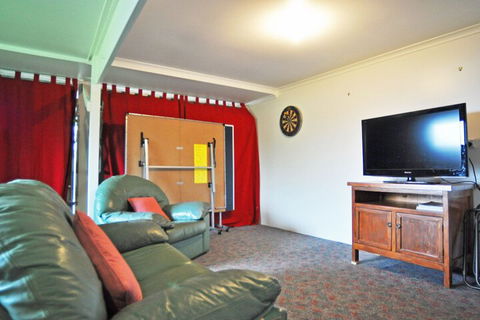 Aqua Escape On Anderson Free Wifi & Netflix PET Friendly - Accommodation Sydney 2