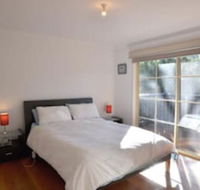 Surfs UP Surf Side - Accommodation Sydney