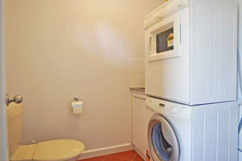 THE Sails 8 Linen Included Central Location - Accommodation Sydney 5