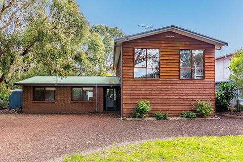 Florida Trees Free Wifi Surf Side - Accommodation Sydney 3