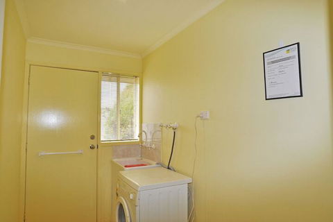 Serrell By THE SEA Free Wifi PET Friendly - Accommodation Sydney 3