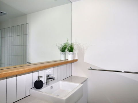Luxe Townhouse 2 Inlet Side - Accommodation Sydney 2