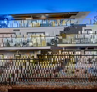 Manhattan Apartments - Notting Hill - Accommodation Sydney