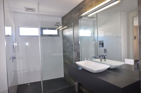 Sunnyside Surf Side - Accommodation Sydney 2