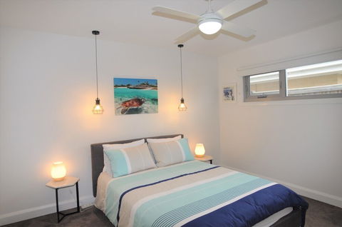 Sunnyside Surf Side - Accommodation Sydney 4