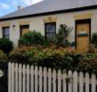 Sargeants  Armoury Cottages 1823 - Accommodation Sydney