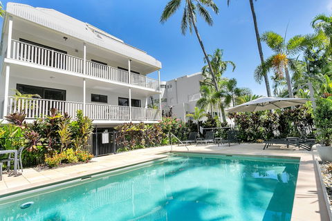 Seascape Holiday-Tropical Reef Apartment - Accommodation Sydney 0
