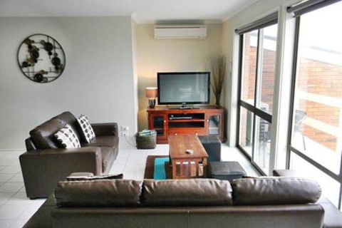 Making Waves - Accommodation Sydney 3