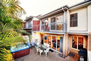Coffs Beach Houses - Accommodation Sydney 0