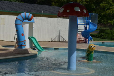Porepunkah Pines Holiday Park - Sydney 4u 6