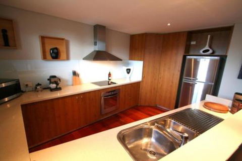 2 / 21 25 Fletcher Street Casablanca At Bogarts - Accommodation Sydney 7