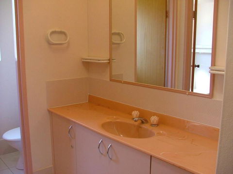 Renas Court Unit 6 72 Little Street - Accommodation Sydney 1