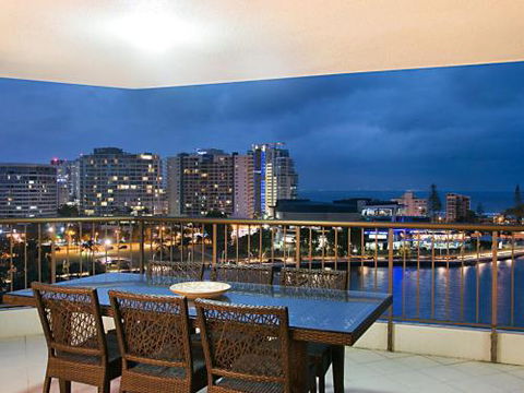 Seascape Apartments Unit 1201 Luxury Apartment With Views Of The Gold Coast & Hinterland - Accommodation Sydney 1