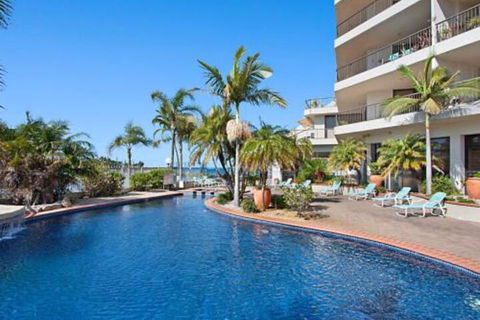 Seascape Unit 1402 Great Location & Amazing Water Views - Accommodation Sydney 5