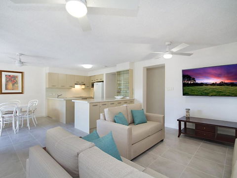 Woobera Unit 14 On The Hill Overlooking Tweed Heads & Coolangatta - Accommodation Sydney 2