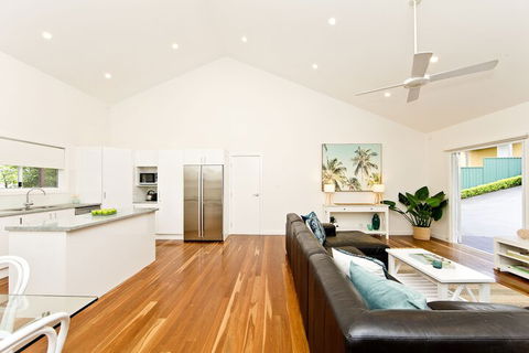 Shells Coastal Beach House - Accommodation Sydney 1