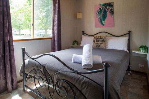 Warburton Holiday Park - Sydney 4u 1