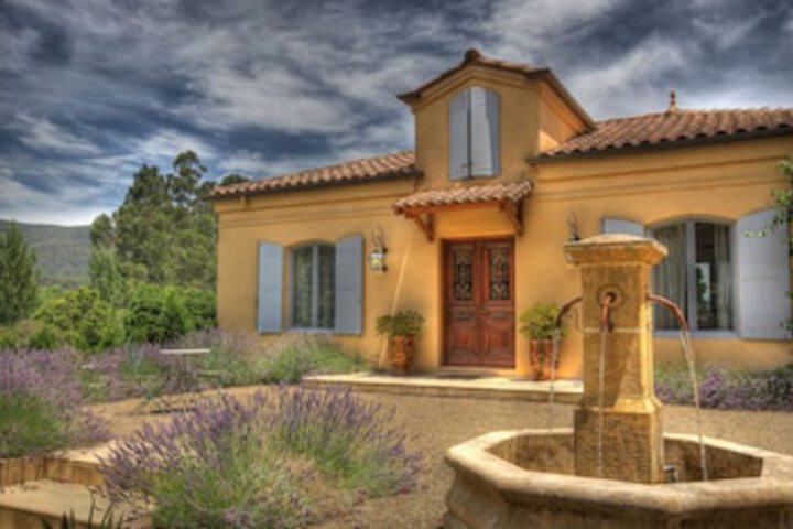 Millgrove VIC Accommodation Sydney