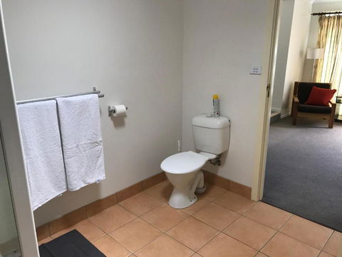 Oatlands Retreat - Accommodation Sydney 3