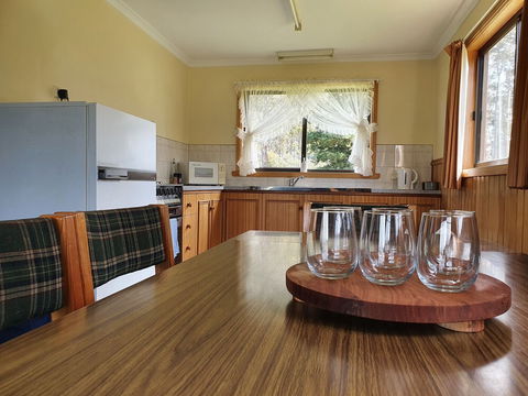 Lake Yalleena Nature Retreat - Accommodation Sydney 6