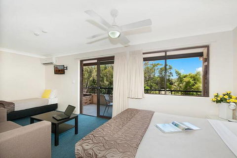 Byron BaySide Central Studio Apartments - Accommodation Sydney 3