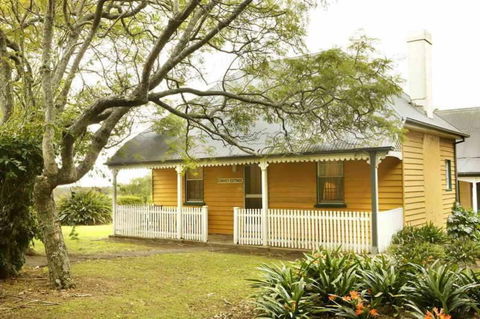 Coolangatta Estate - Sydney 4u 0