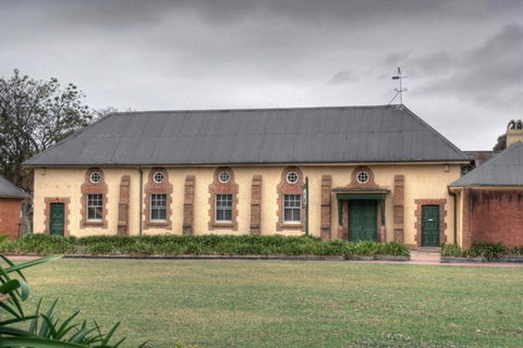 Coolangatta Estate - Sydney 4u 3
