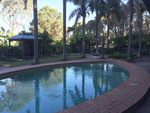 Coolangatta Estate - Sydney 4u 6