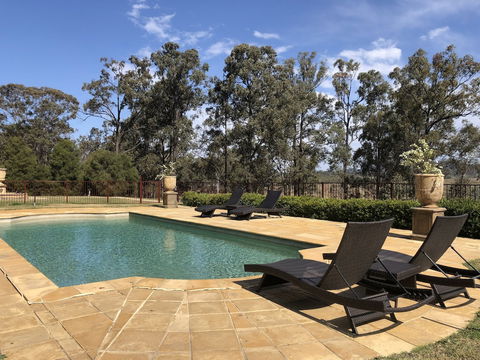 Villa Provence - Sydney 4u 5
