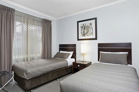 Elm Tree Motel - Sydney 4u 5