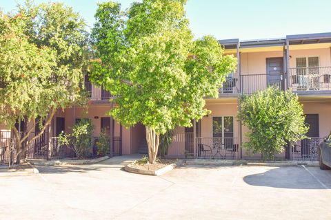 Station Hotel Motel Kurri Kurri - Sydney 4u 4