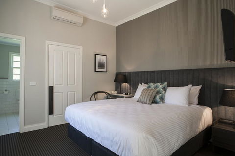 Oscar's On The Yarra - Accommodation Sydney 4