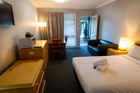 Old Maitland Inn - Sydney 4u 3