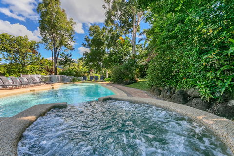 Beachfront Apartments On Trinity Beach - Sydney 4u 3