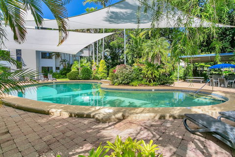 Beachfront Apartments On Trinity Beach - Sydney 4u 0