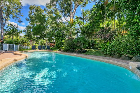 Beachfront Apartments On Trinity Beach - Sydney 4u 2