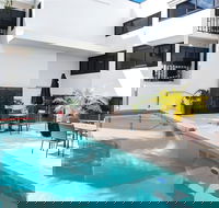 Elysium Apartments - Sydney 4u