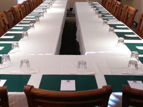 Reef Motor Inn - Accommodation Sydney 1