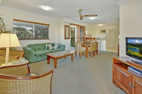 Raffles Mooloolaba - Sydney 4u 3