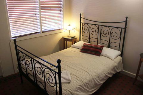 Burwood Bed And Breakfast - Sydney 4u 7