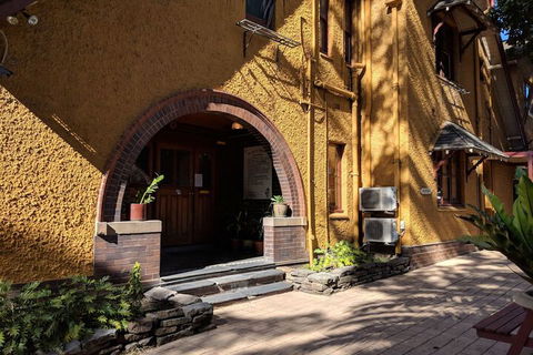 Burwood Bed And Breakfast - Sydney 4u 1