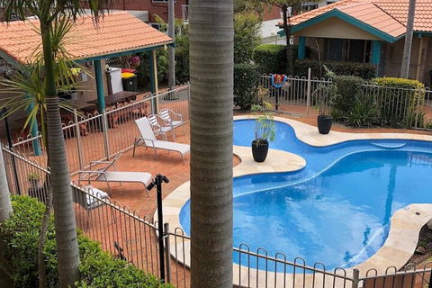 Beaches Serviced Apartments - Accommodation Sydney 6