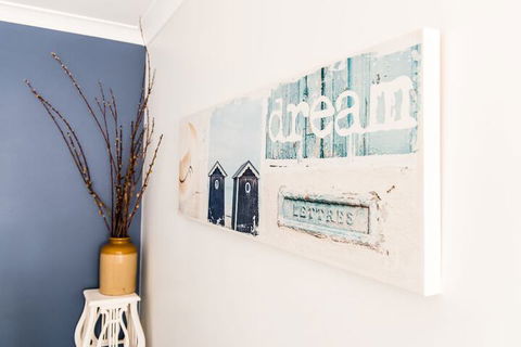 Anne's Waterfront Haven B&B - Accommodation Sydney 3
