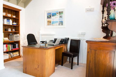 Nelson Bay Bed & Breakfast - Accommodation Sydney 7