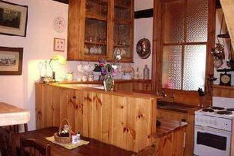 Memory Lane Cottage - Accommodation Sydney 3