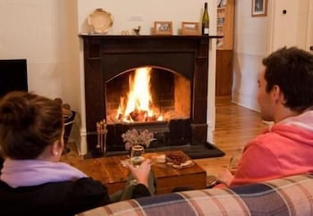 Brown's House Bed And Breakfast - Sydney 4u 3